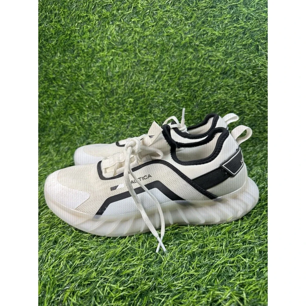 Nautica Liard Men's Athletic Sneakers Size 10 Pre-Owned In‎ Good Condition White